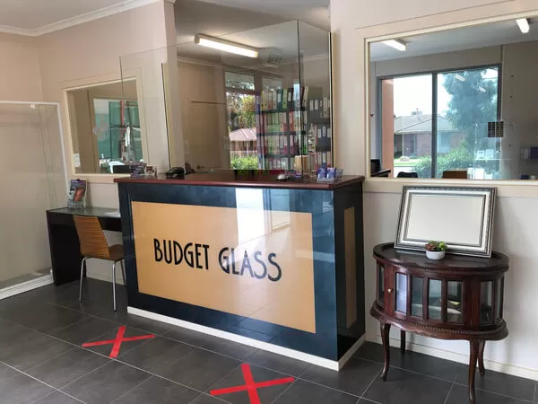 Sneeze Guards & Protective Screens